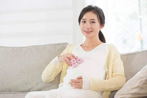 一位女性的烦恼：试管婴儿寿命短是真的吗？